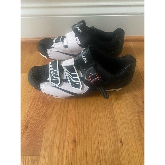 ZOL Cycling/Spin Shoes Black White Size Eur 42 equivalent to US 9 - Picture 2 of 8